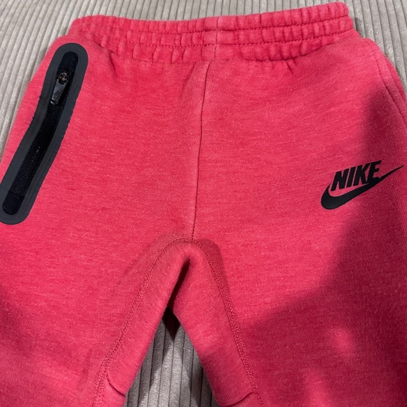 Nike Baby/Toddler Tracksuit - Picture 11 of 13